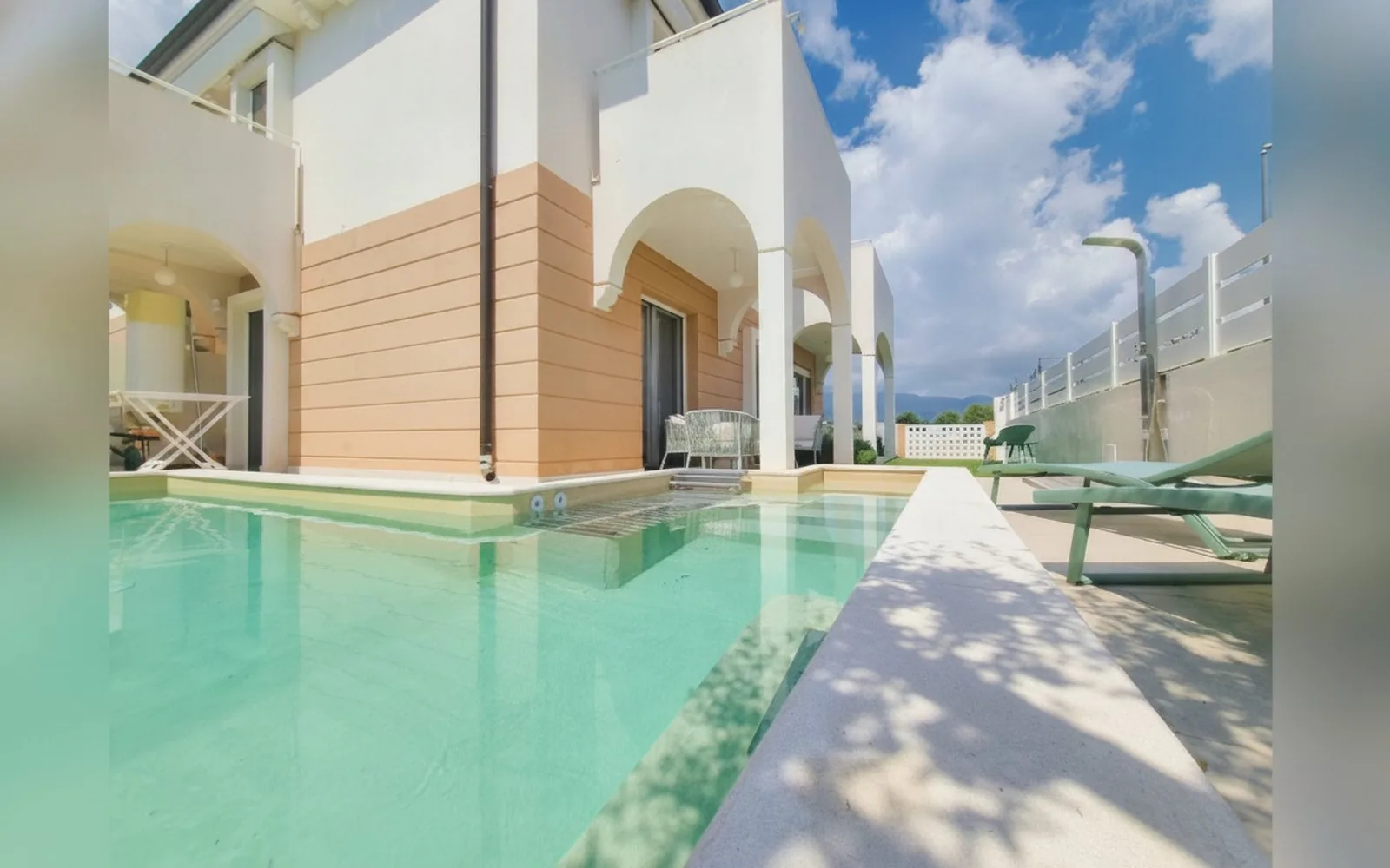 Calypso Luxury Pool&Spa, 